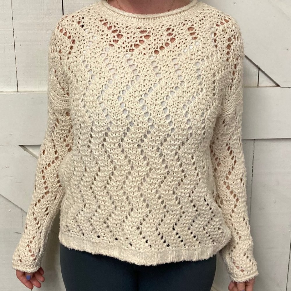 Akemi + Kin Cozy 100% Cotton Sweater | xs